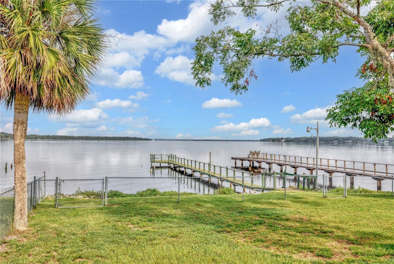 115 Sunset Point Road, East Palatka, FL 32131 Photo