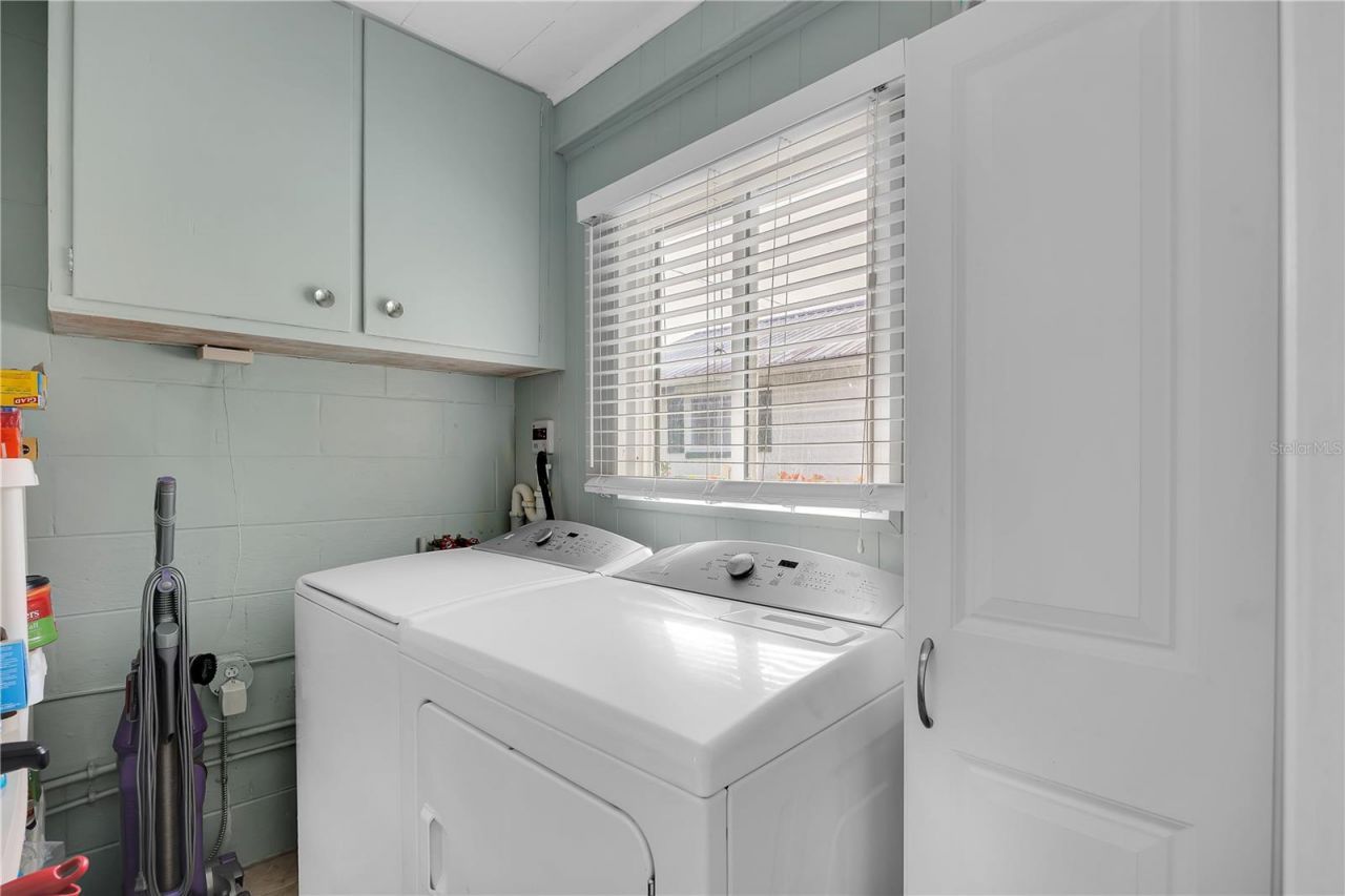 115 Sunset Point Road, East Palatka, FL 32131 Photo