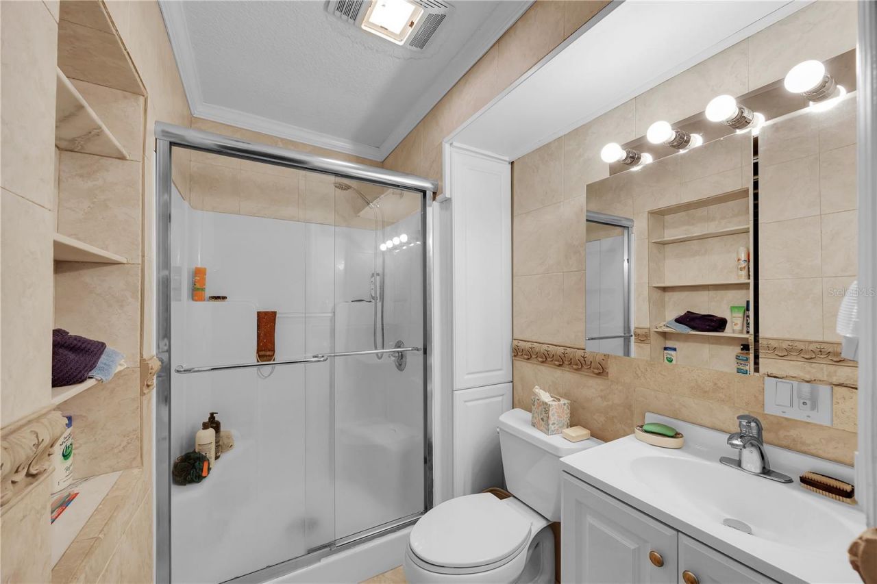 115 Sunset Point Road, East Palatka, FL 32131 Photo