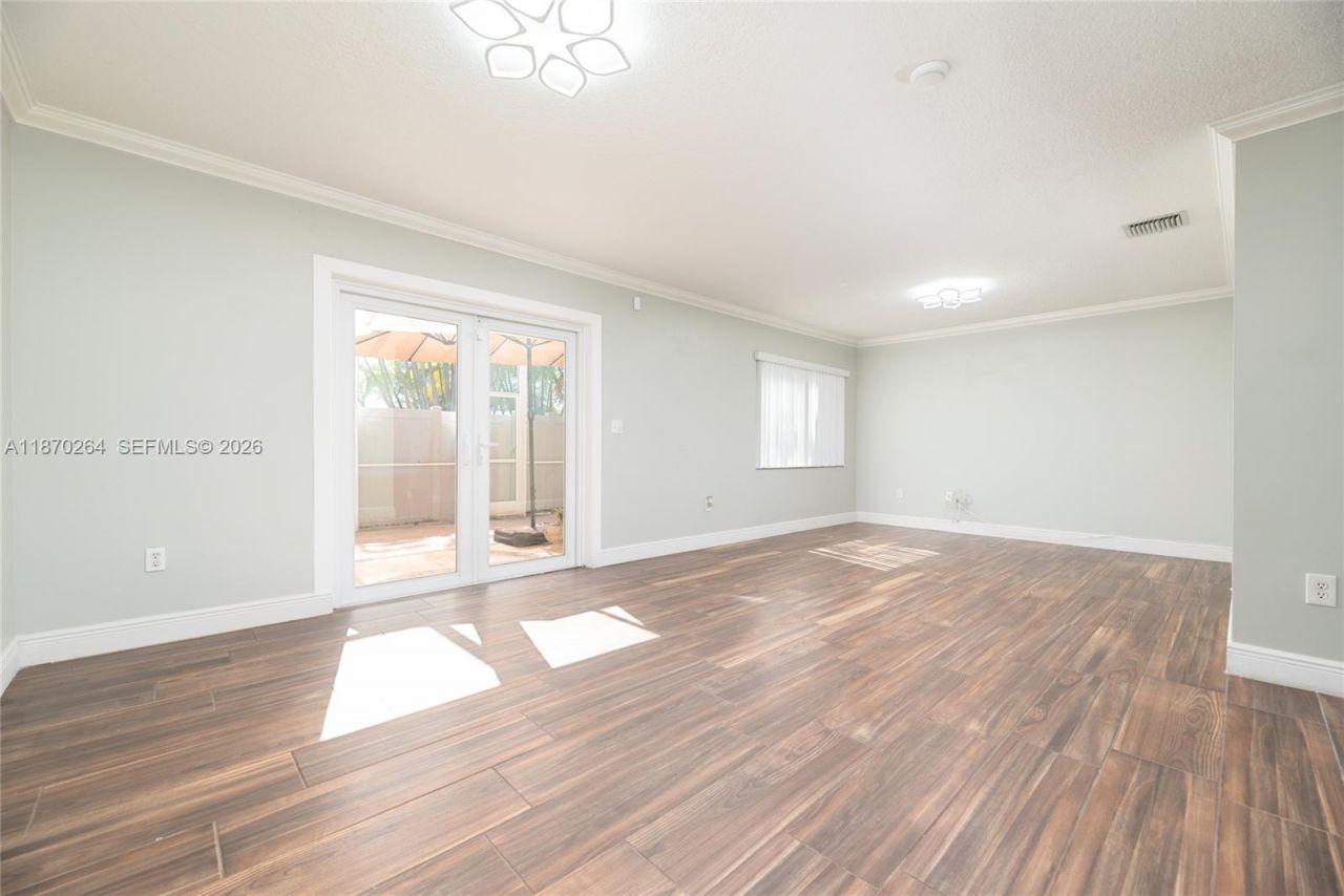 2428 NW 99th Way, Sunrise, FL 33322 Photo