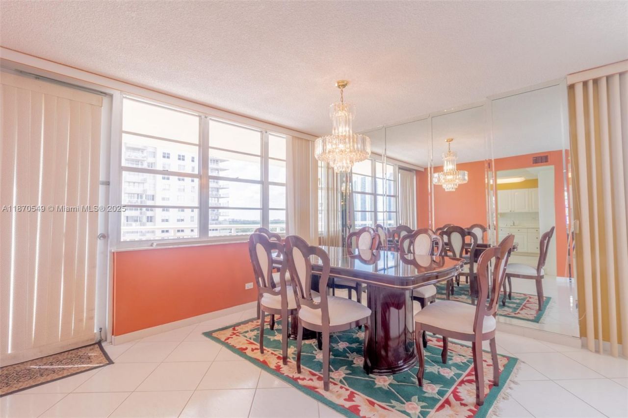 251 174th St, Unit 1605, Sunny Isles Beach, FL 33160 Photo