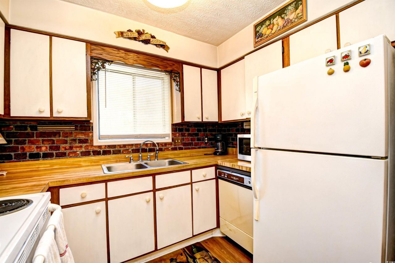 305 21st Ave. S Photo 14