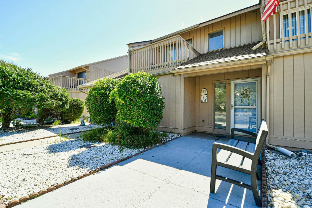 305 21st Ave. S Photo 4