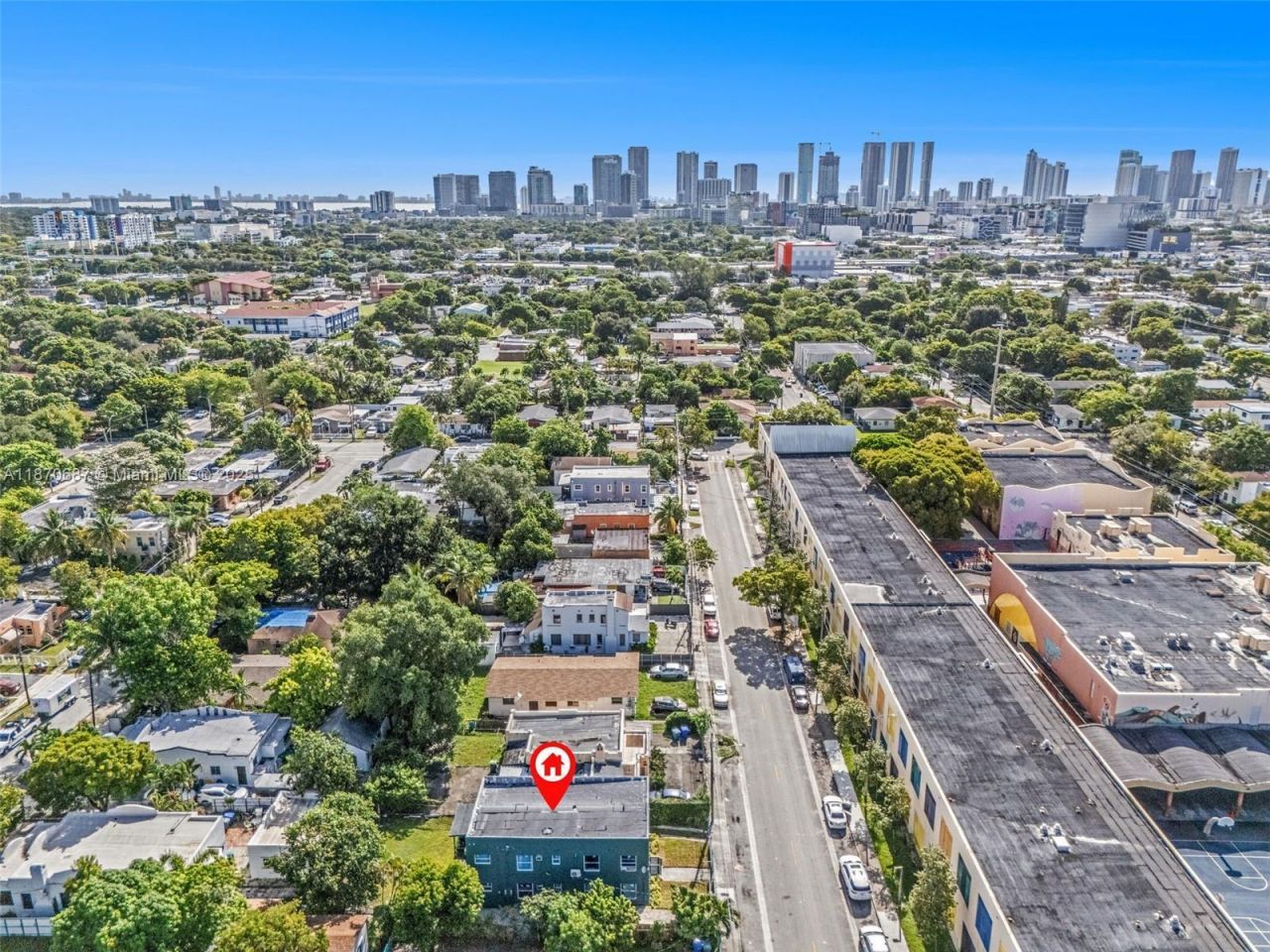 1075 NW 30th St, Miami, FL 33127 Photo