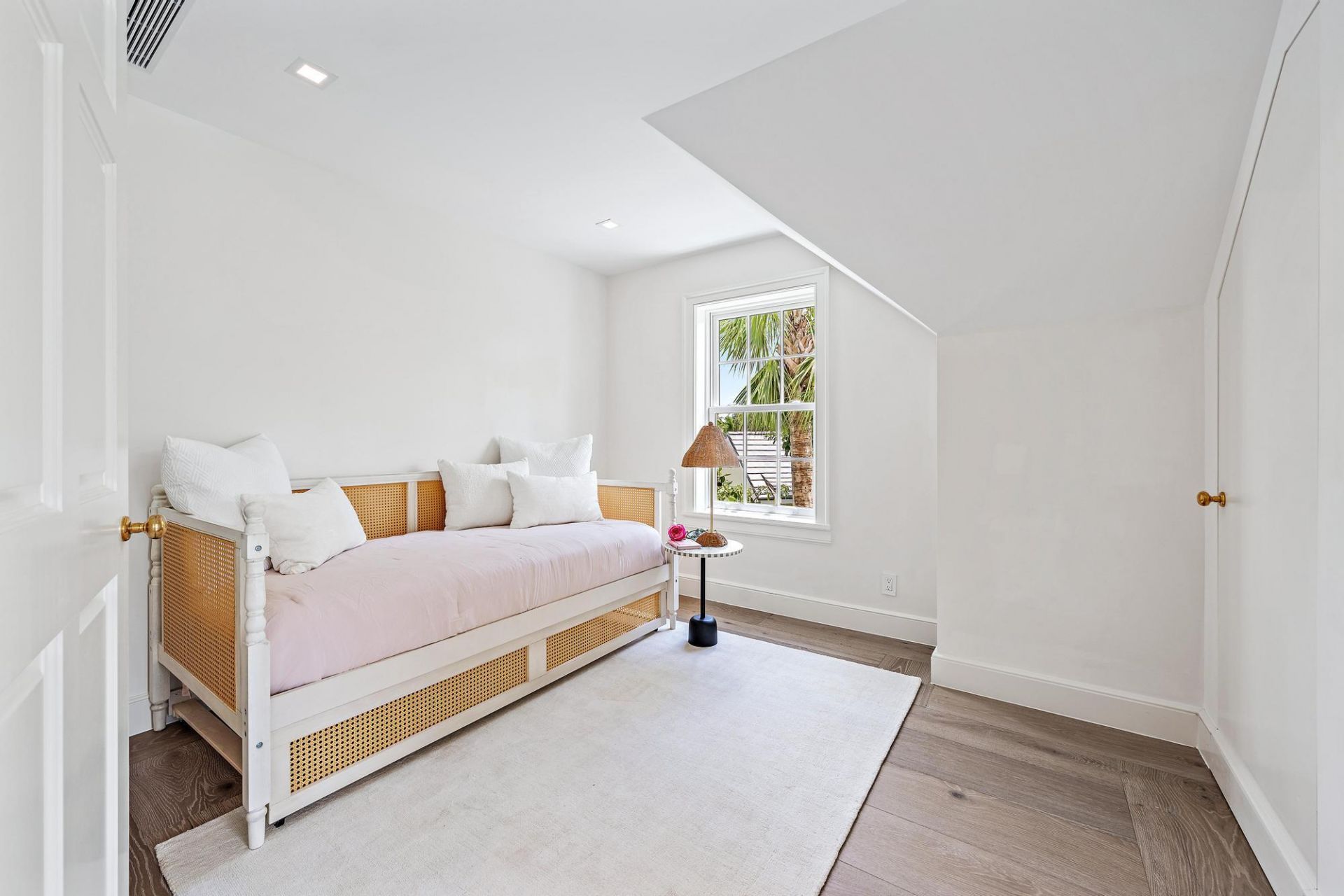 269 Jamaica Lane, Palm Beach, FL 33480 Photo