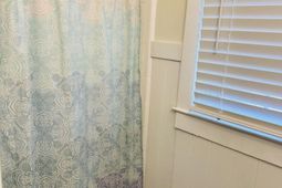 2805 Martha Drive photo 4