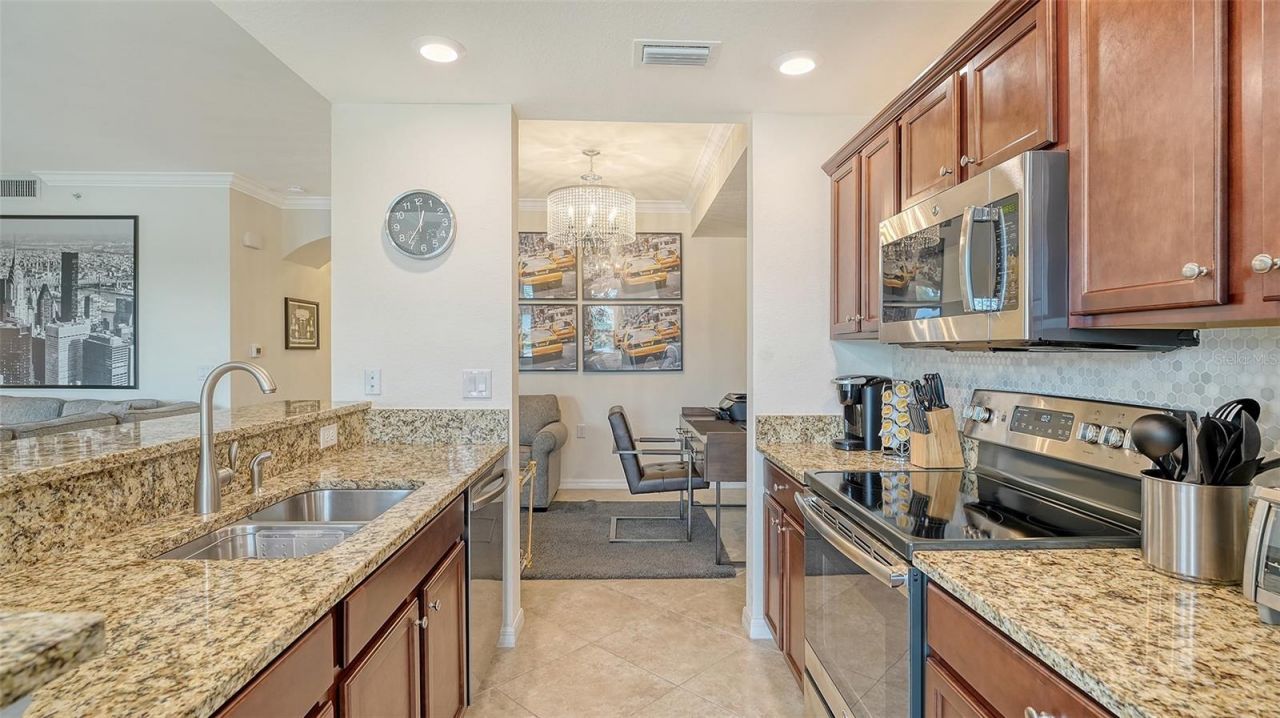 16804 Vardon Terrace, Unit 107, Bradenton, FL 34211 Photo