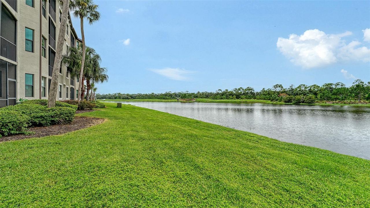 16804 Vardon Terrace, Unit 107, Bradenton, FL 34211 Photo