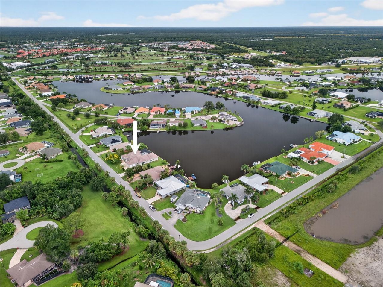 11600 SW Courtly Manor Drive, Lake Suzy, FL 34269 Photo