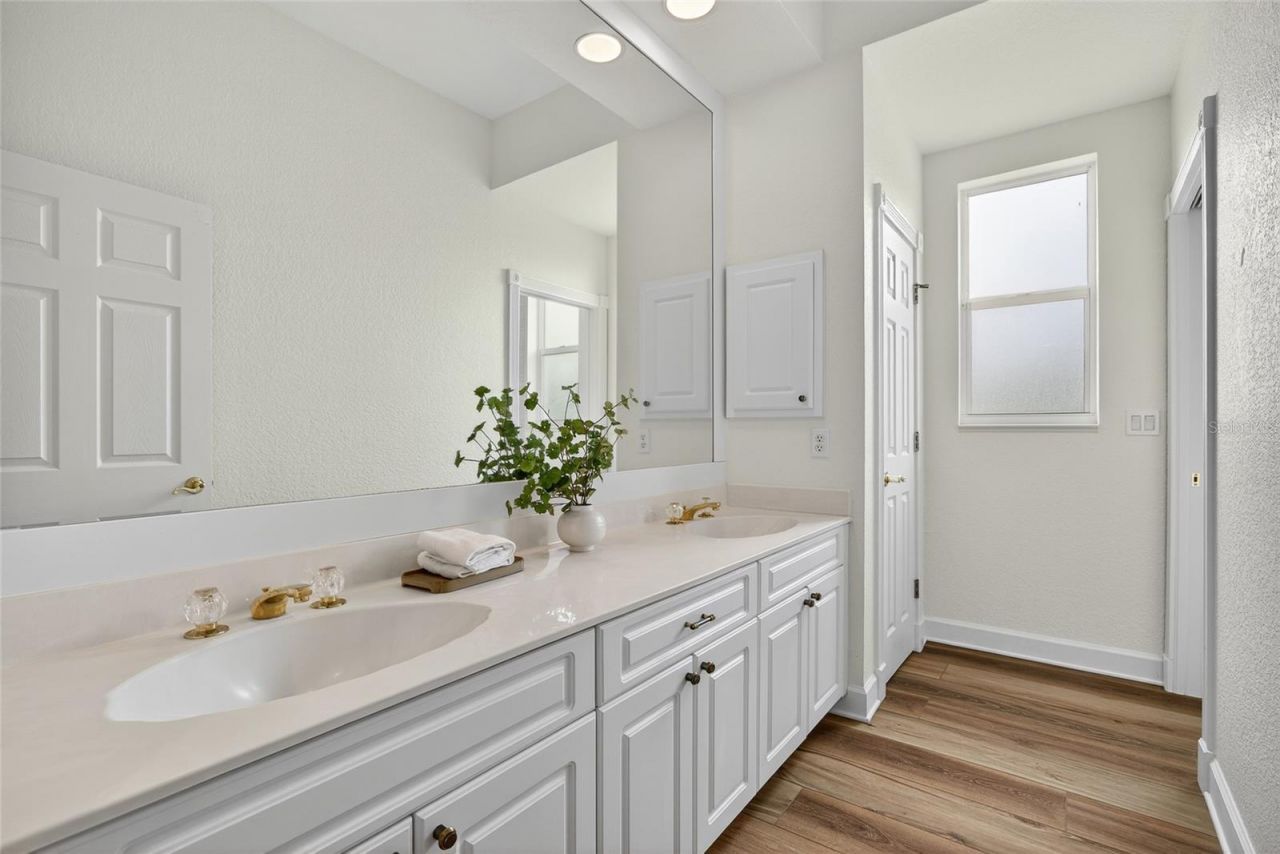 11600 SW Courtly Manor Drive, Lake Suzy, FL 34269 Photo