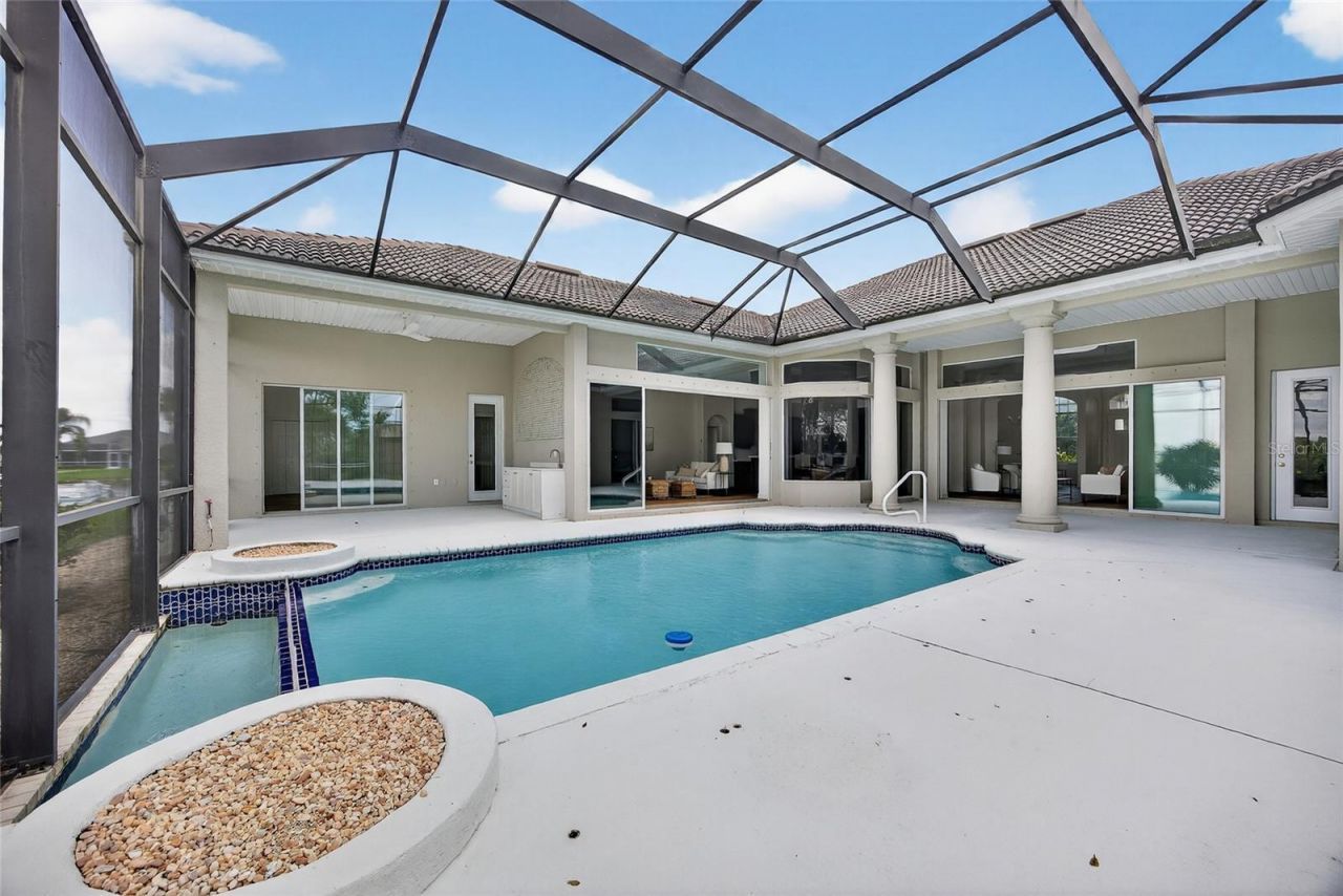 11600 SW Courtly Manor Drive, Lake Suzy, FL 34269 Photo