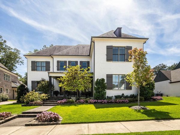 9079 WINSTON WOODS CIR N, Germantown, TN 38139