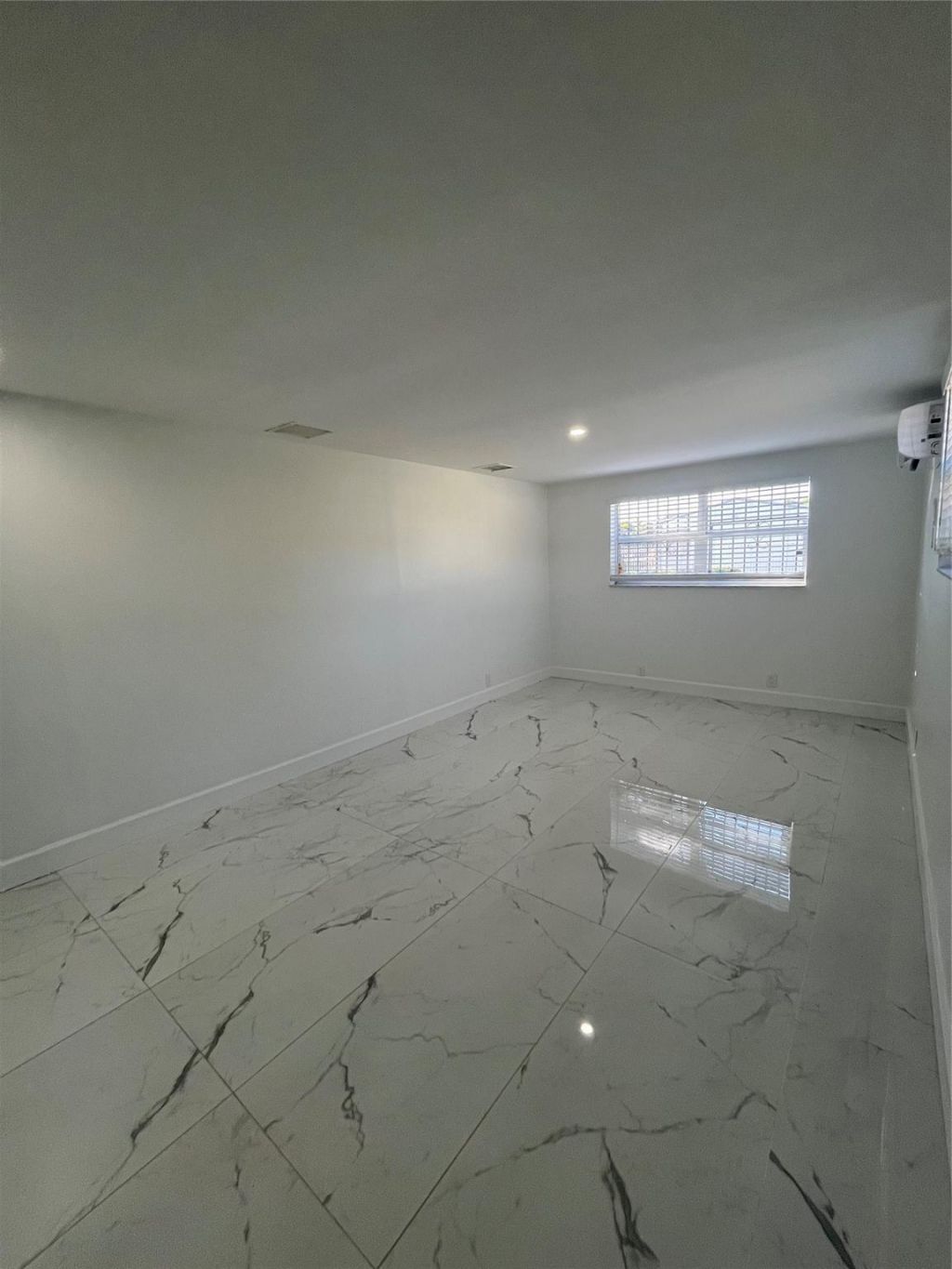 1425 S 25th Avenue, Hollywood, FL 33020 Photo