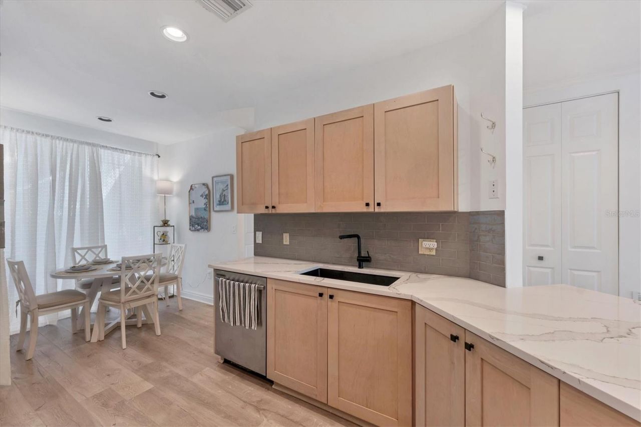 3705 54th Drive W, Unit 102, Bradenton, FL 34210 Photo