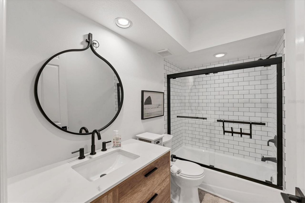 3705 54th Drive W, Unit 102, Bradenton, FL 34210 Photo