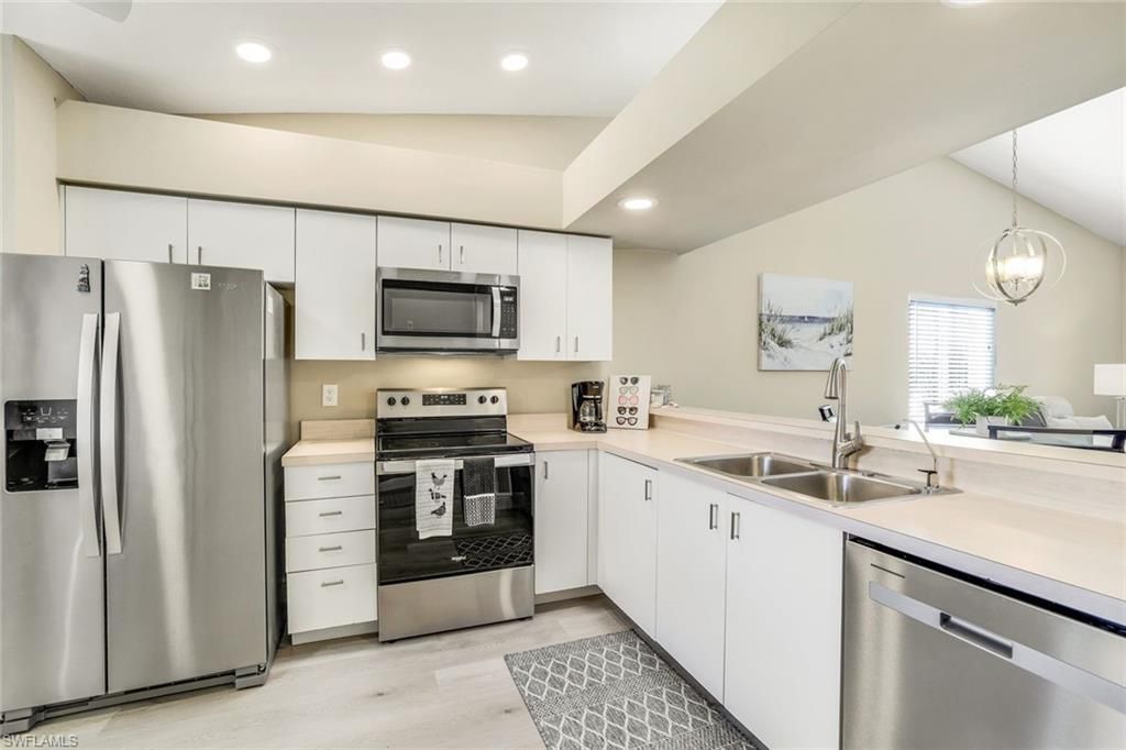 7360 Glenmoor Ln, Unit 4301, Naples, FL 34104 Photo