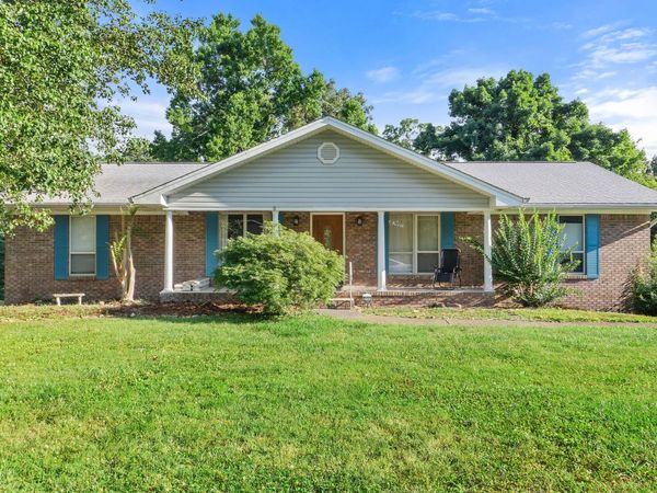 5227 Lawana Lane, Hixson, TN 37343