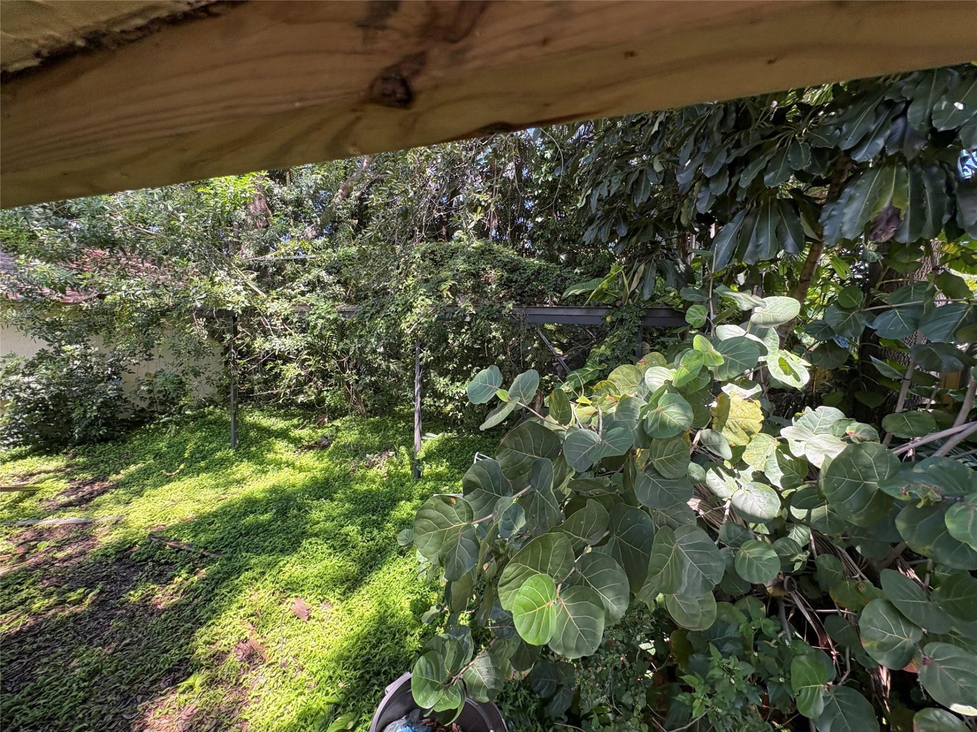 2109 Pinehurst Drive, West Palm Beach, FL 33407 Photo