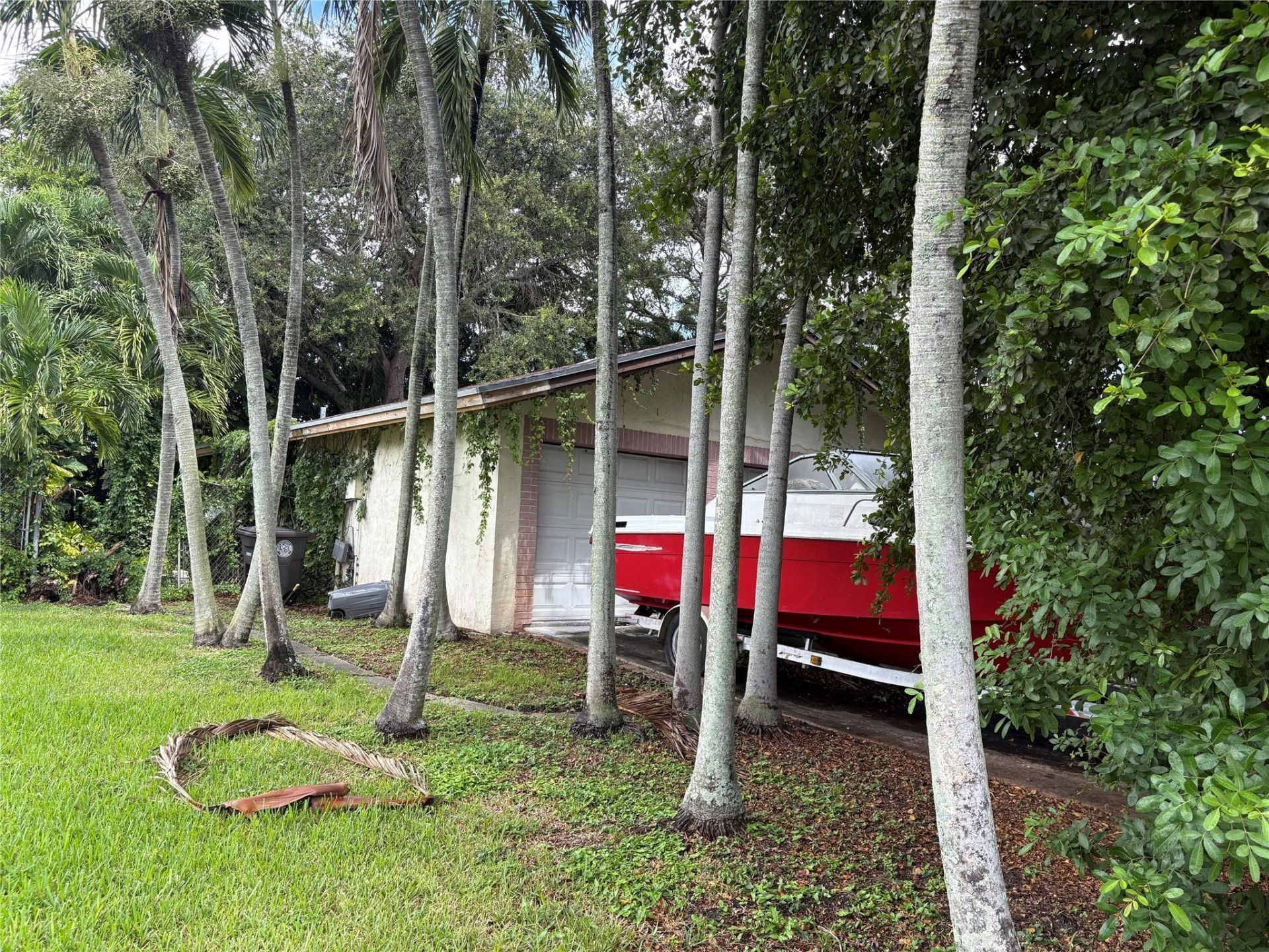 2109 Pinehurst Drive, West Palm Beach, FL 33407 Photo