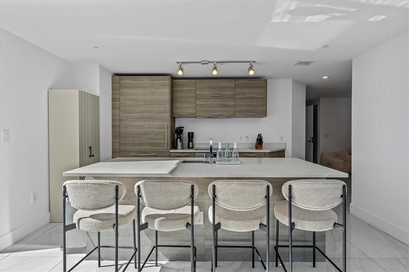 650 NE 32nd Street, Unit 4501, Miami, FL 33137 Photo