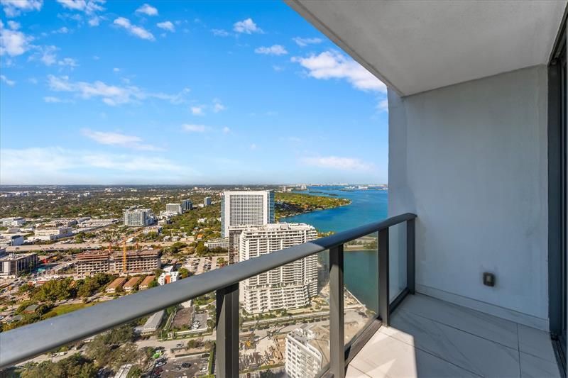 650 NE 32nd Street, Unit 4501, Miami, FL 33137 Photo