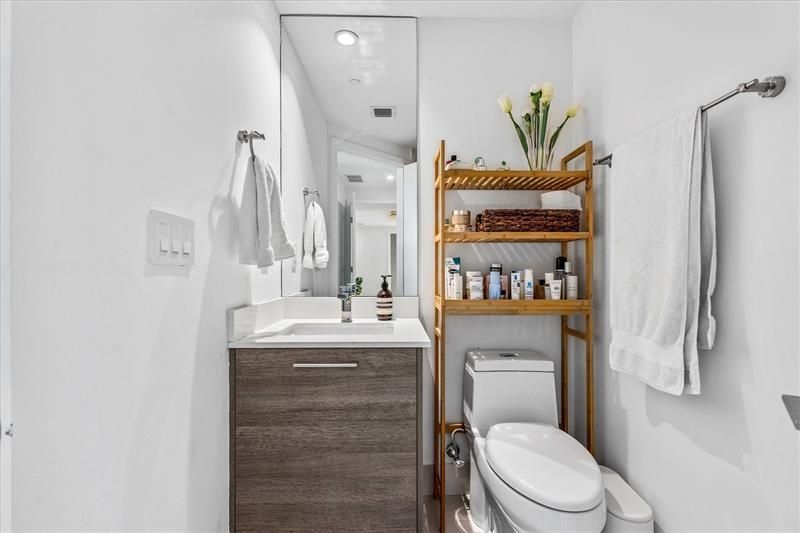 650 NE 32nd Street, Unit 4501, Miami, FL 33137 Photo