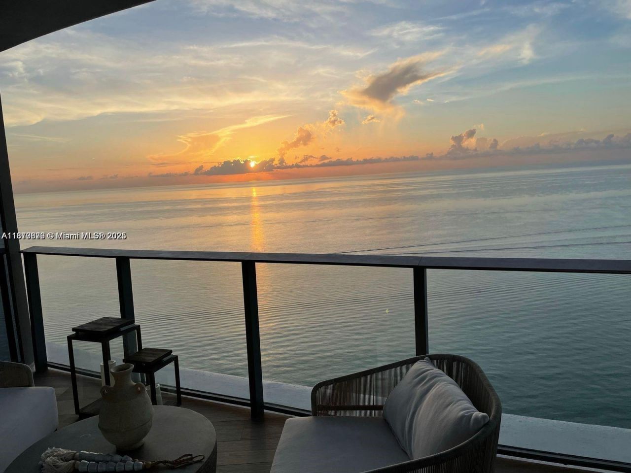 15701 Collins Ave, Unit 2703, Sunny Isles Beach, FL 33160 Photo