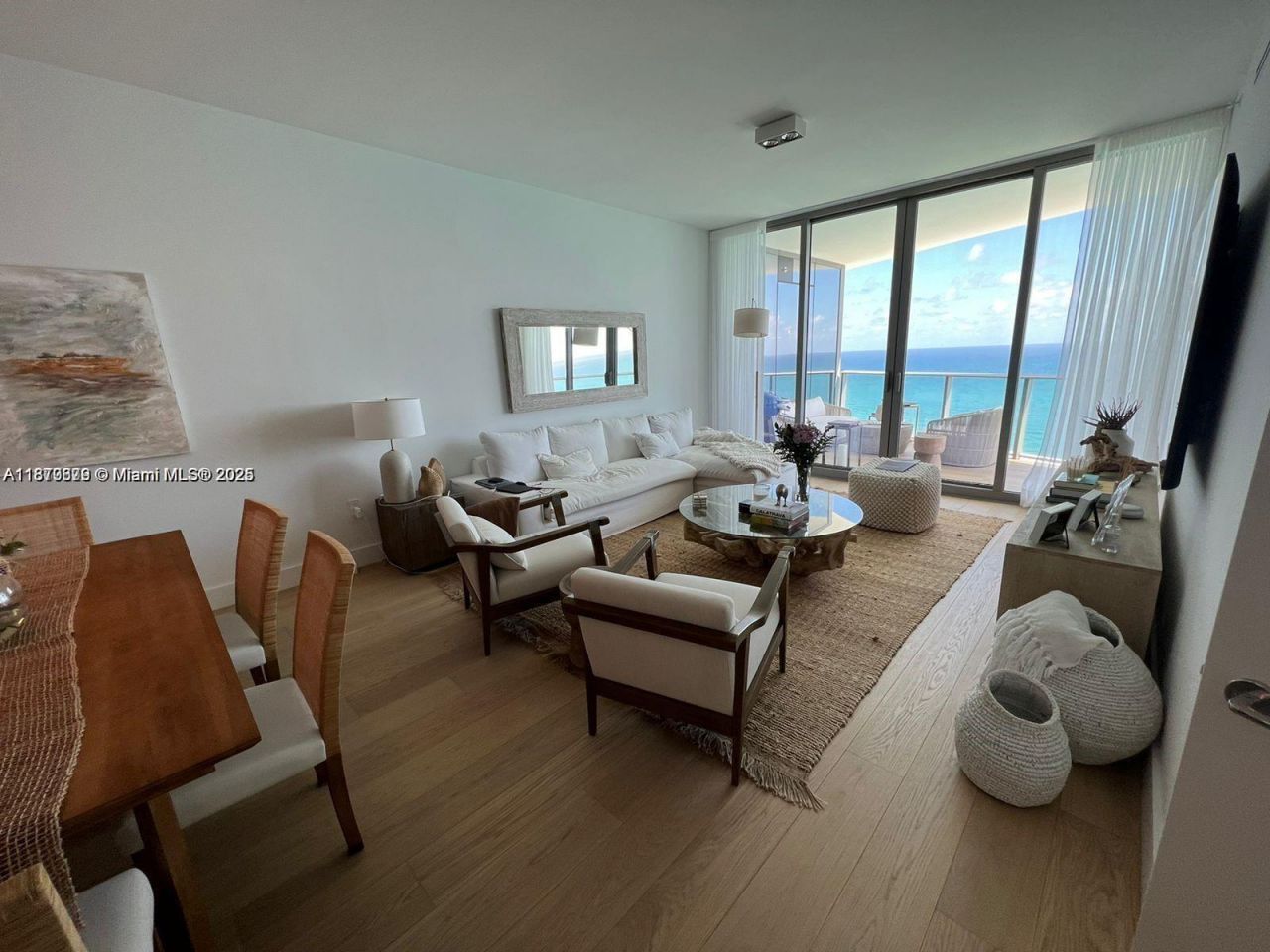 15701 Collins Ave, Unit 2703, Sunny Isles Beach, FL 33160 Photo