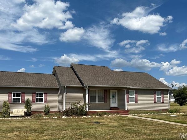 12048 Hidden Meadow Lane, Dexter, MO 63841