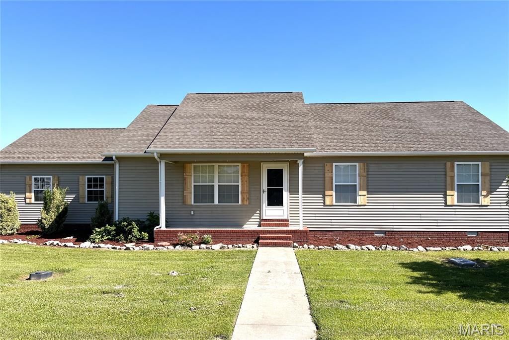 12048 Hidden Meadow Lane, Dexter, MO 63841 Main Photo
