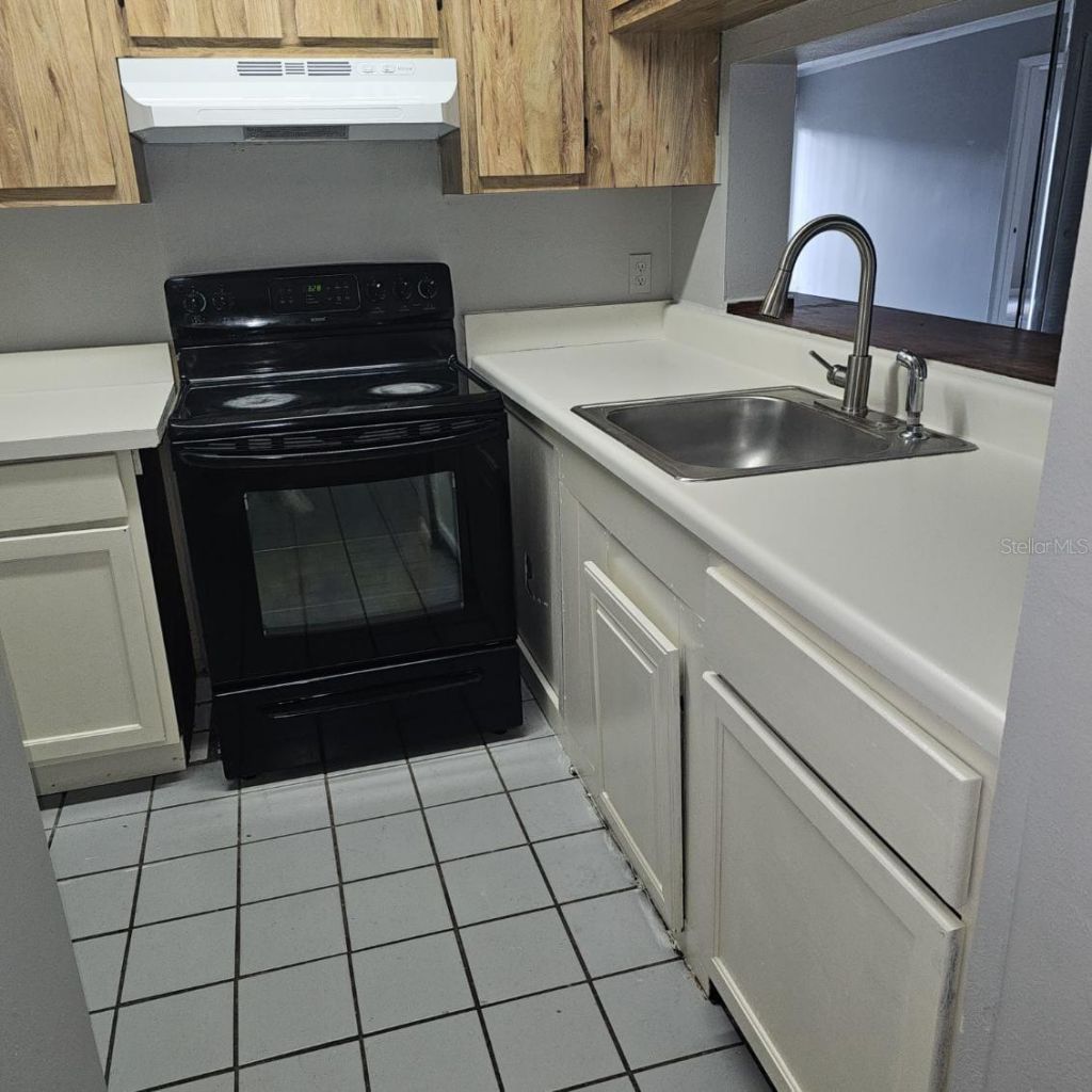 5231 Via Hacienda Circle, Unit 117, Orlando, FL 32839 Photo