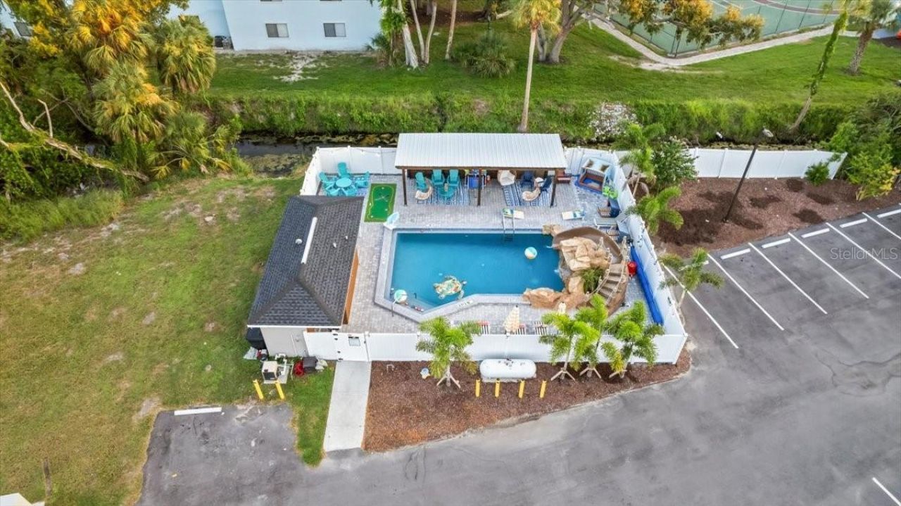 2704 49th Avenue W, Bradenton, FL 34207 Photo