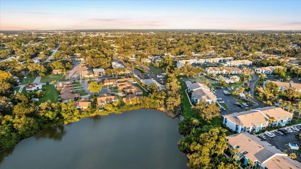 2704 49th Avenue W, Bradenton, FL 34207 Photo