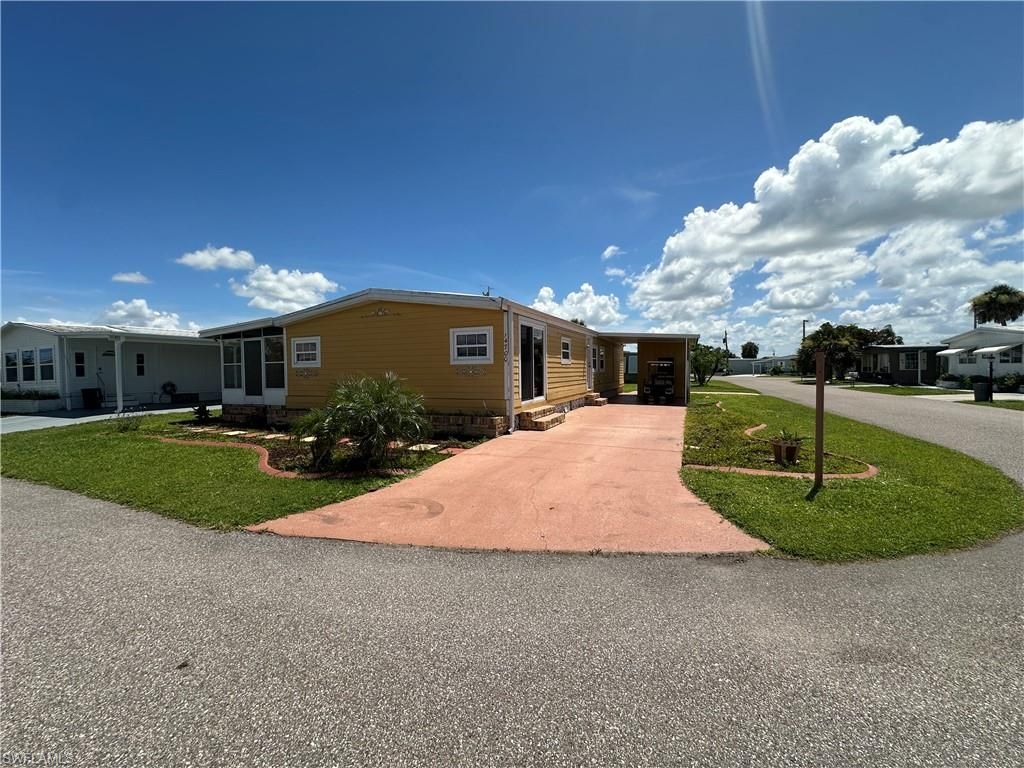 14700 Patrick Henry Rd, North Fort Myers, FL 33917 Photo
