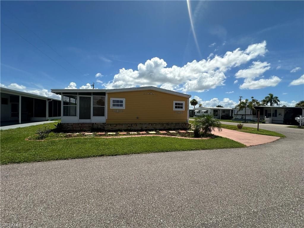 14700 Patrick Henry Rd, North Fort Myers, FL 33917 Photo