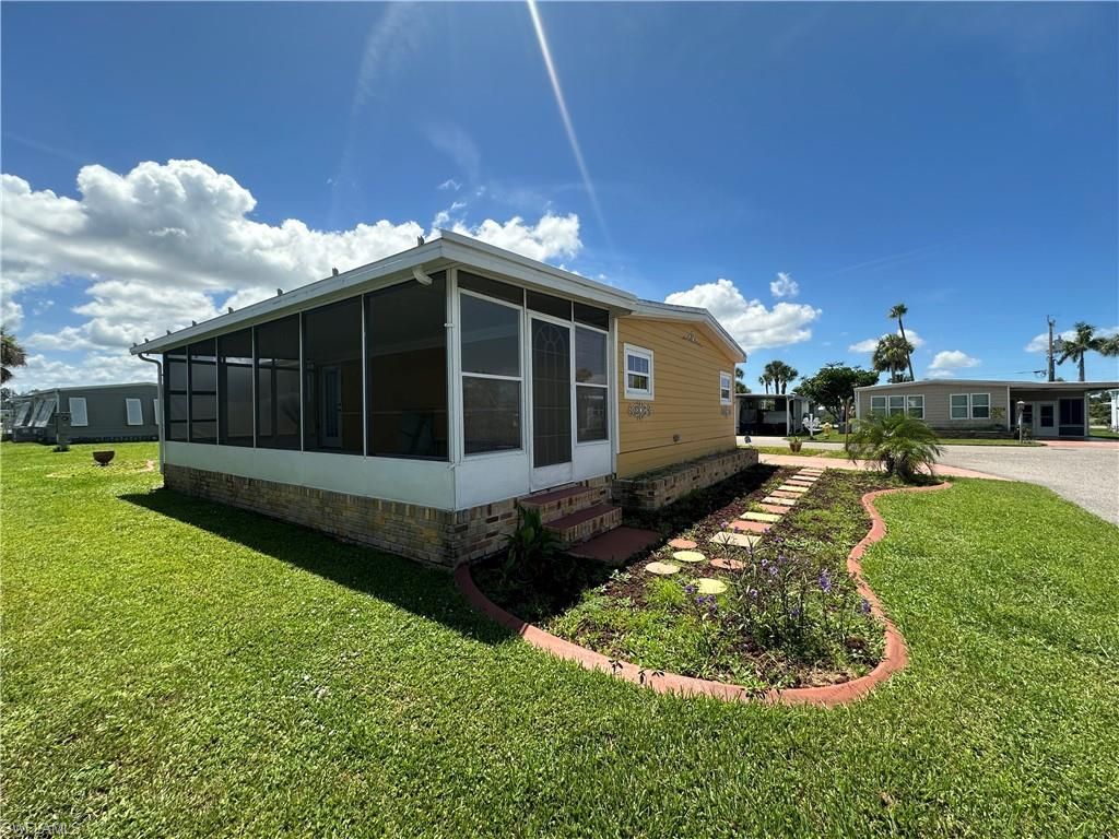 14700 Patrick Henry Rd, North Fort Myers, FL 33917 Photo