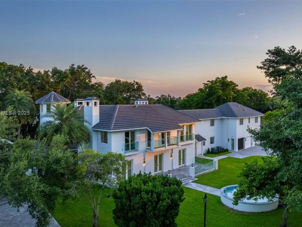 13600 SW 67th Ave, Palmetto Bay, FL 33158