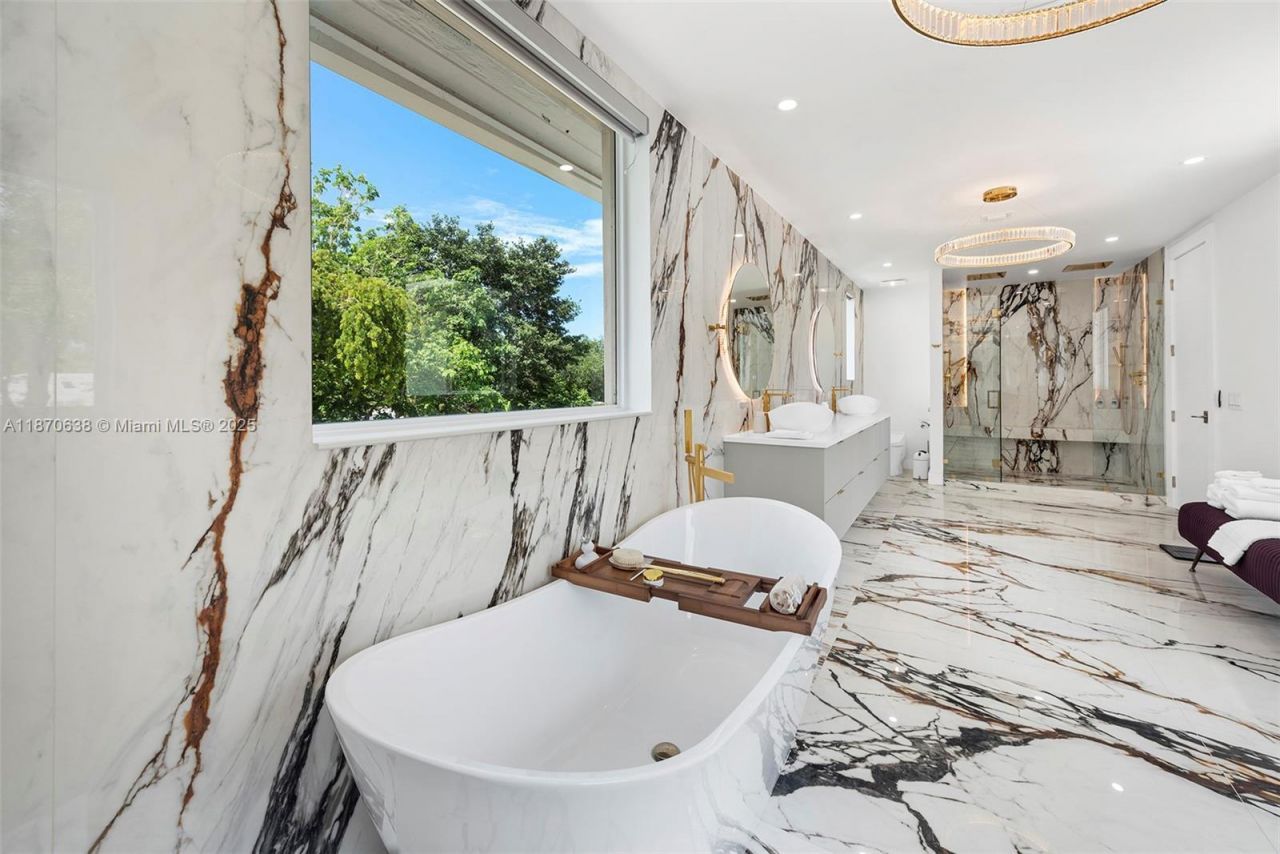 13600 SW 67th Ave, Palmetto Bay, FL 33158 Photo