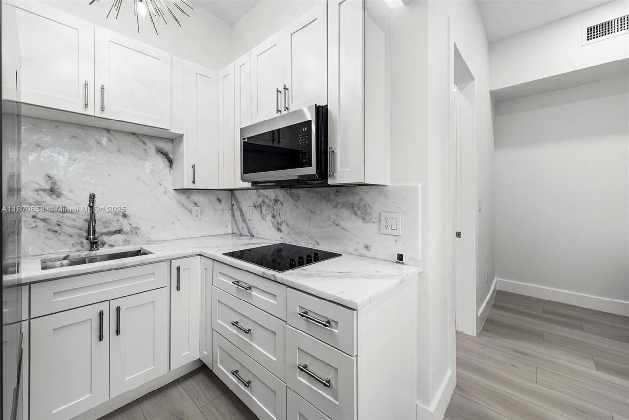 13600 SW 67th Ave, Palmetto Bay, FL 33158 Photo