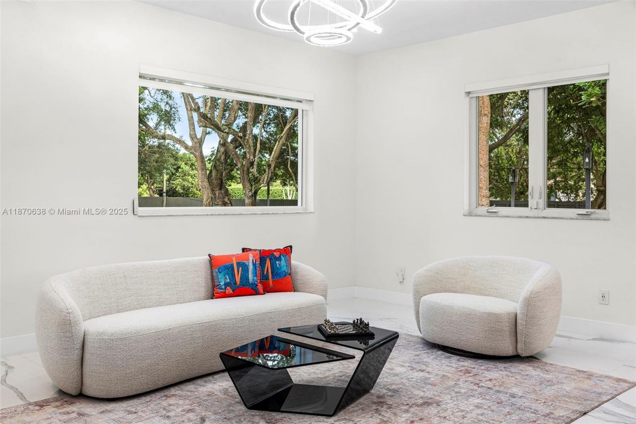 13600 SW 67th Ave, Palmetto Bay, FL 33158 Photo