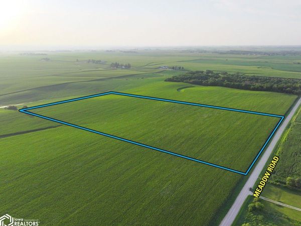 Meadow Road, Adel, IA 50003