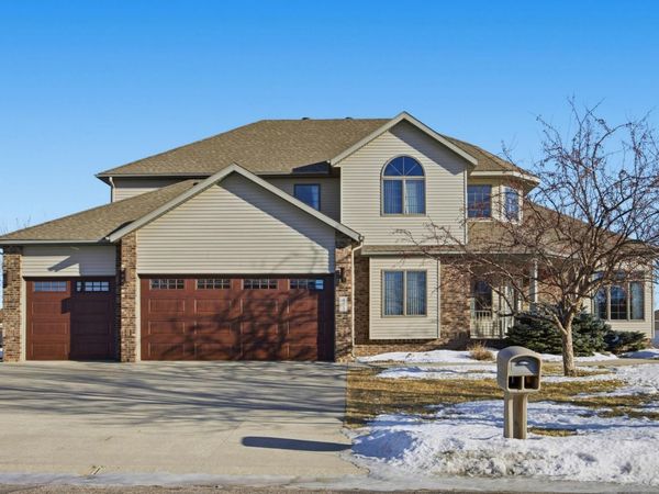 433 Kroshus Drive, Dilworth, MN 56529