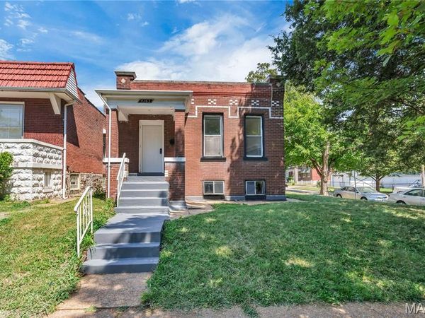 4163 Walsh Street, St Louis, MO 63116