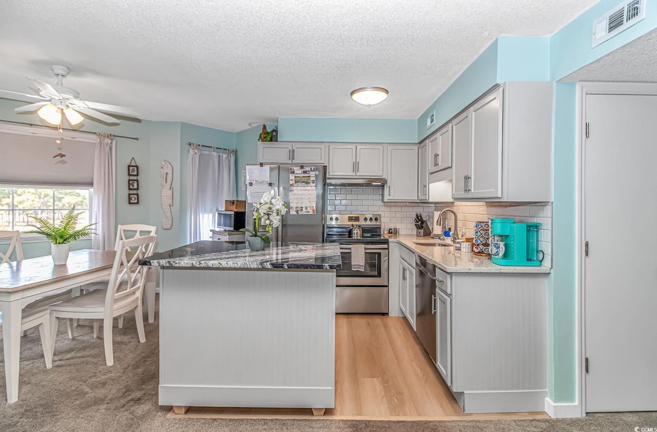 1500 Cenith Dr. Photo 11