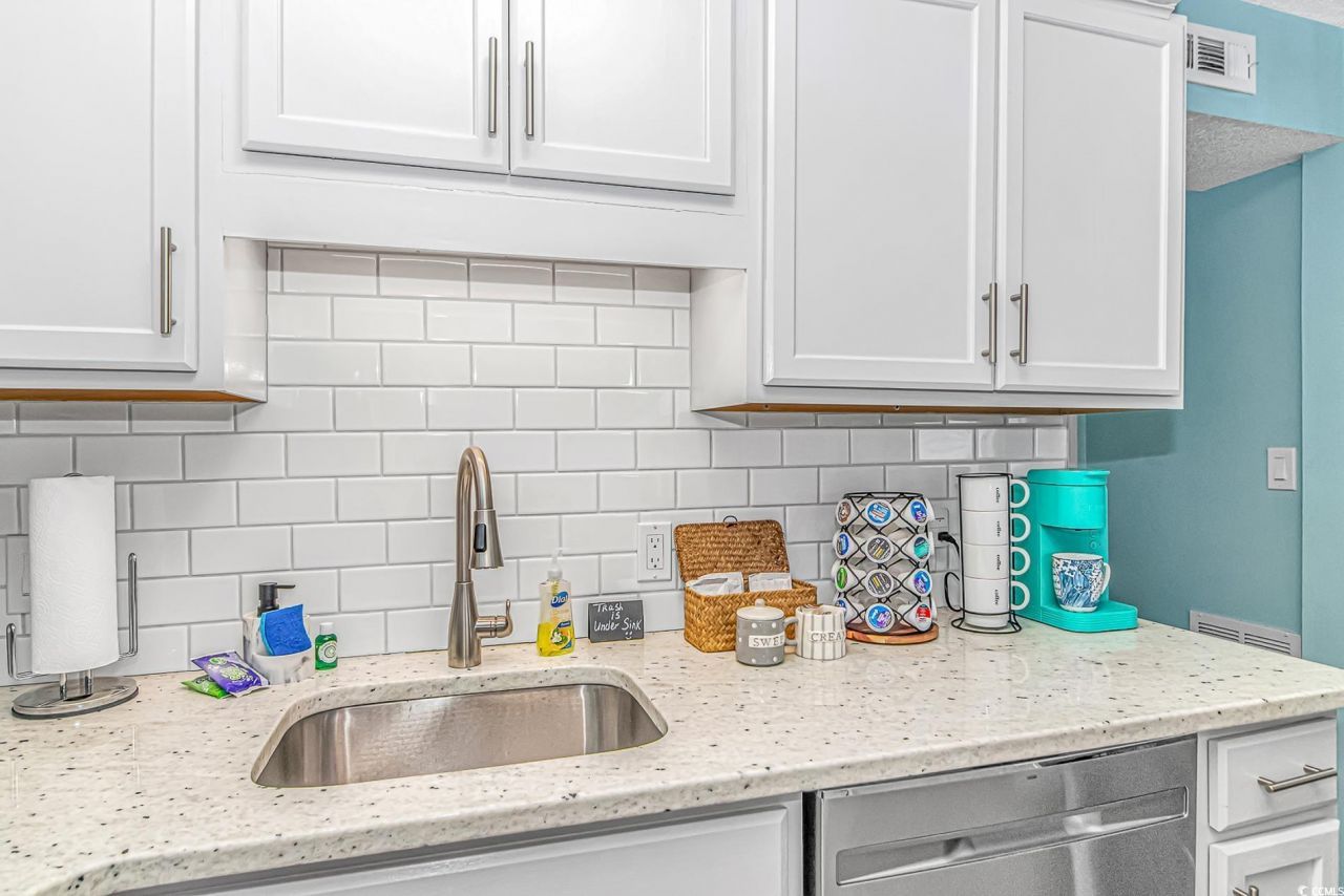 1500 Cenith Dr. Photo 14