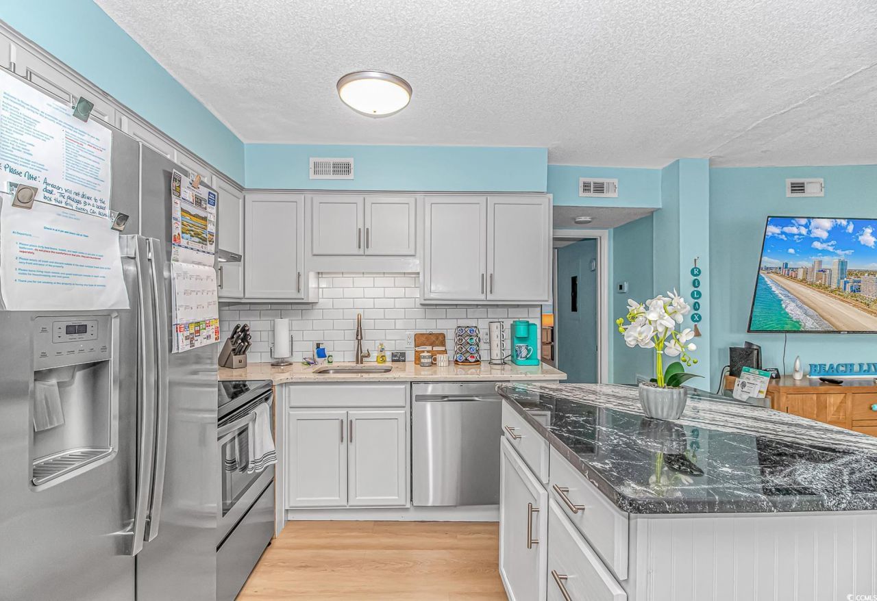 1500 Cenith Dr. Photo 15