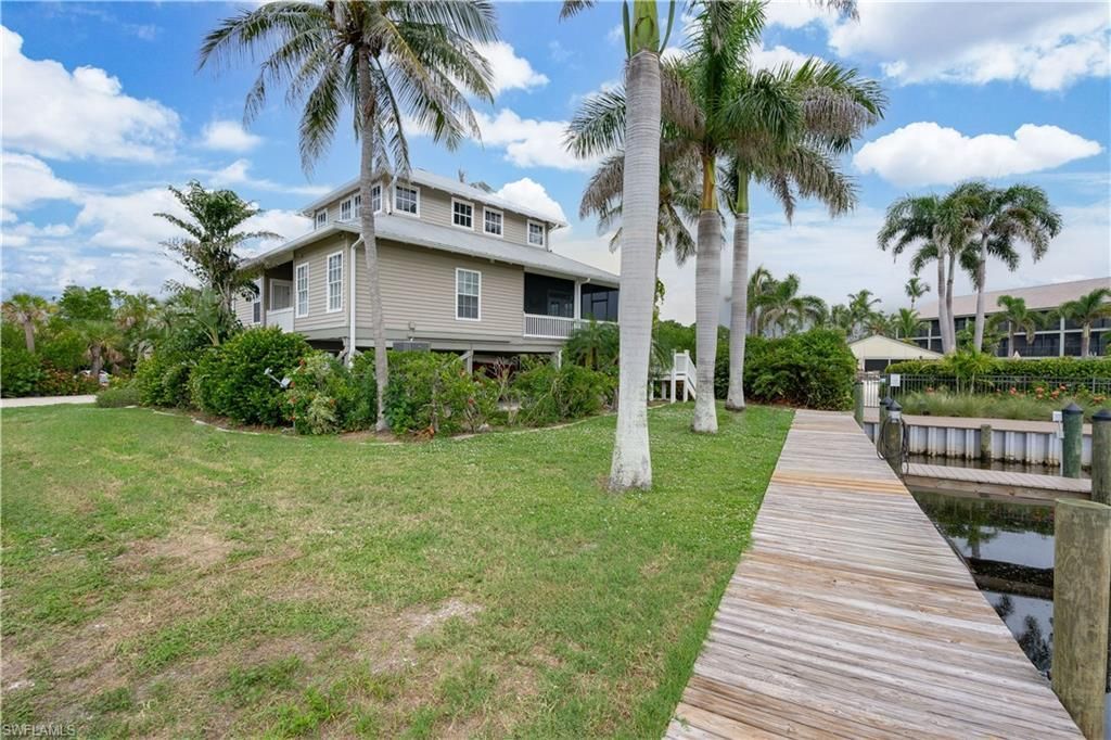 16710 Bocilla Island Club Dr, Bokeelia, FL 33922 Photo