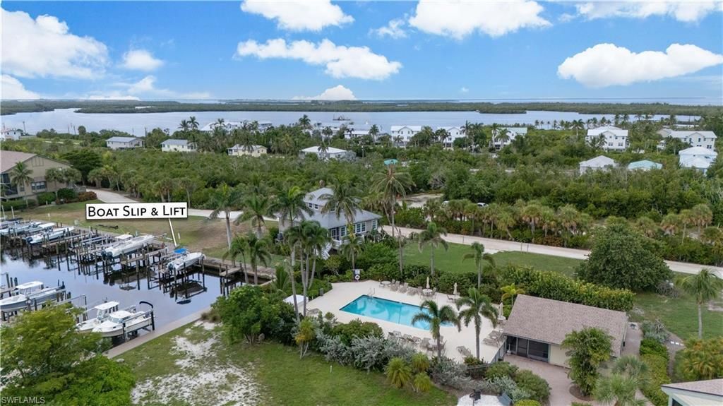 16710 Bocilla Island Club Dr, Bokeelia, FL 33922 Photo