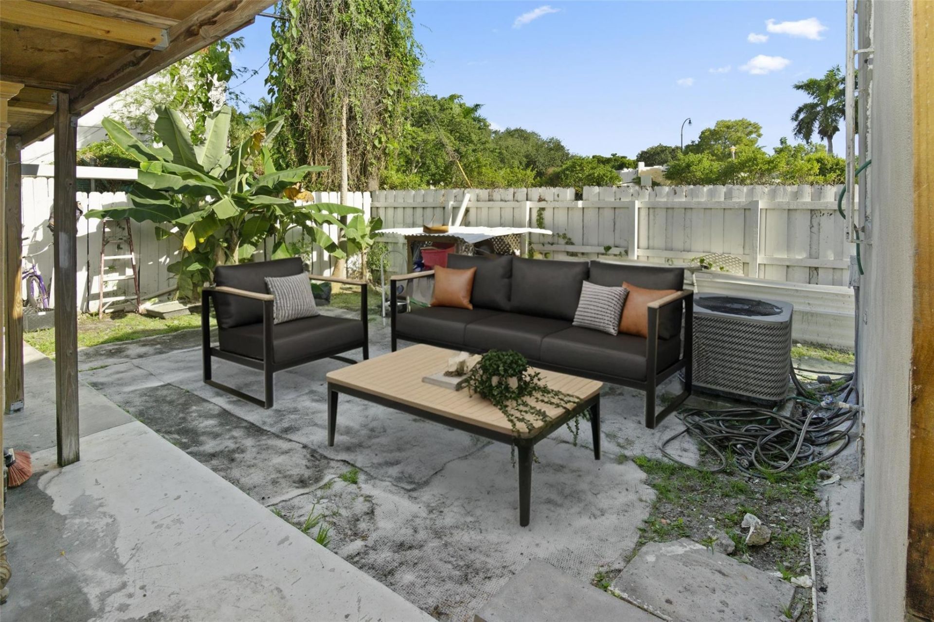 5917 NE 5th Avenue, Miami, FL 33137 Photo