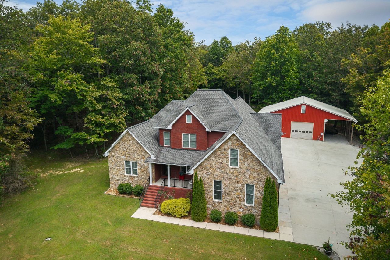 1080 Brotherton Dr, Cookeville, TN 38506 Main Photo